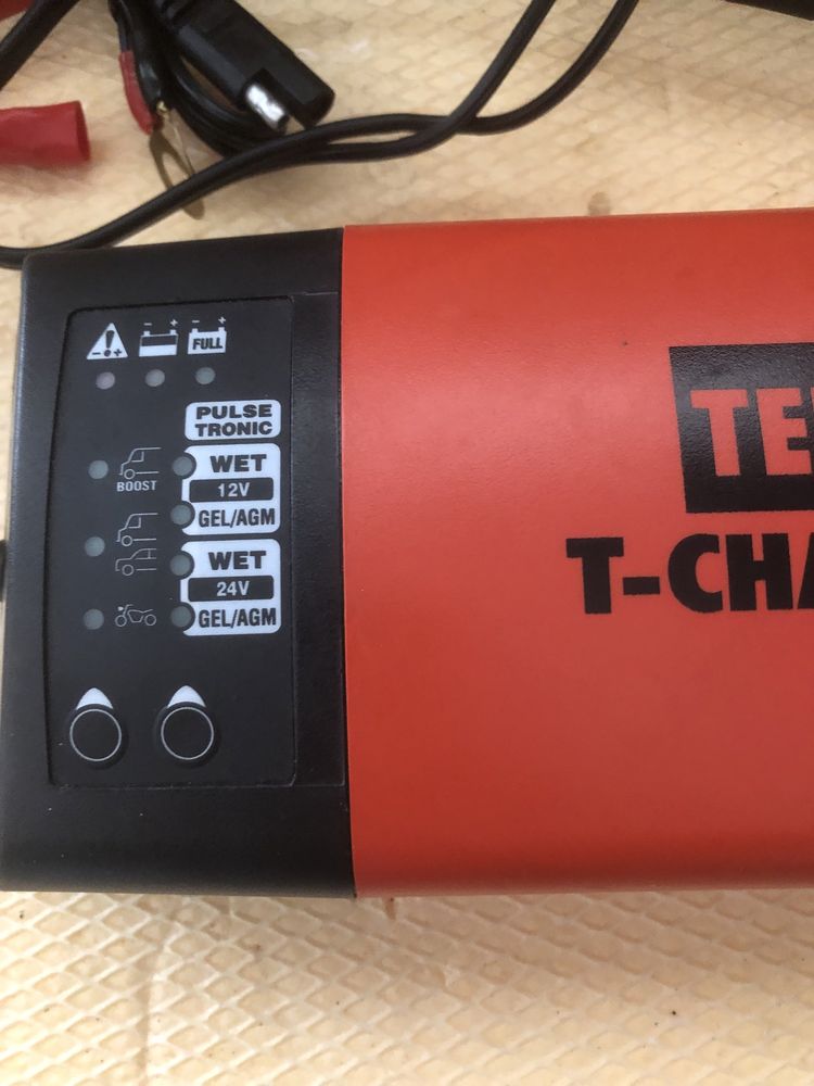 Telwin T-Charge 20 Boost redresor baterii auto 12/24v