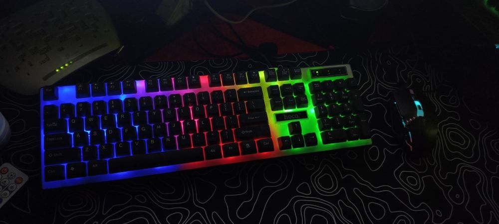 Продам клавиатуру и мышку