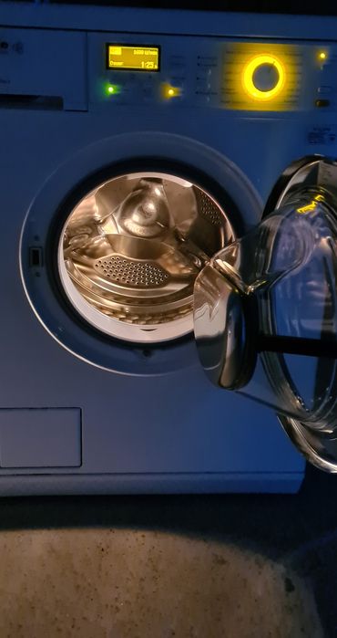 Комбинирана пералня със сушилня Miele WT 2670