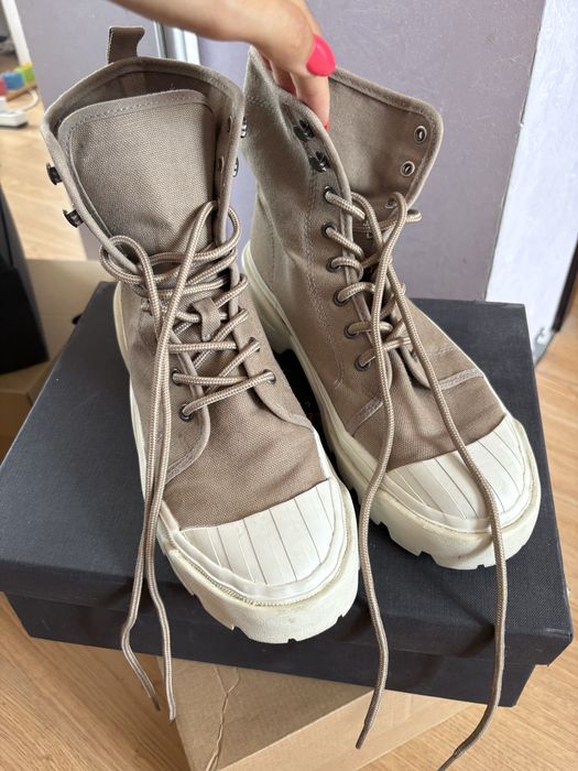 Дамски кецове Zara