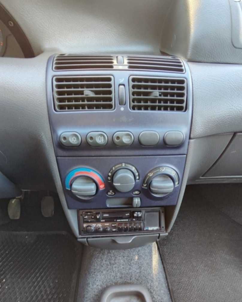 Автомобил Fiat Punto 1,2