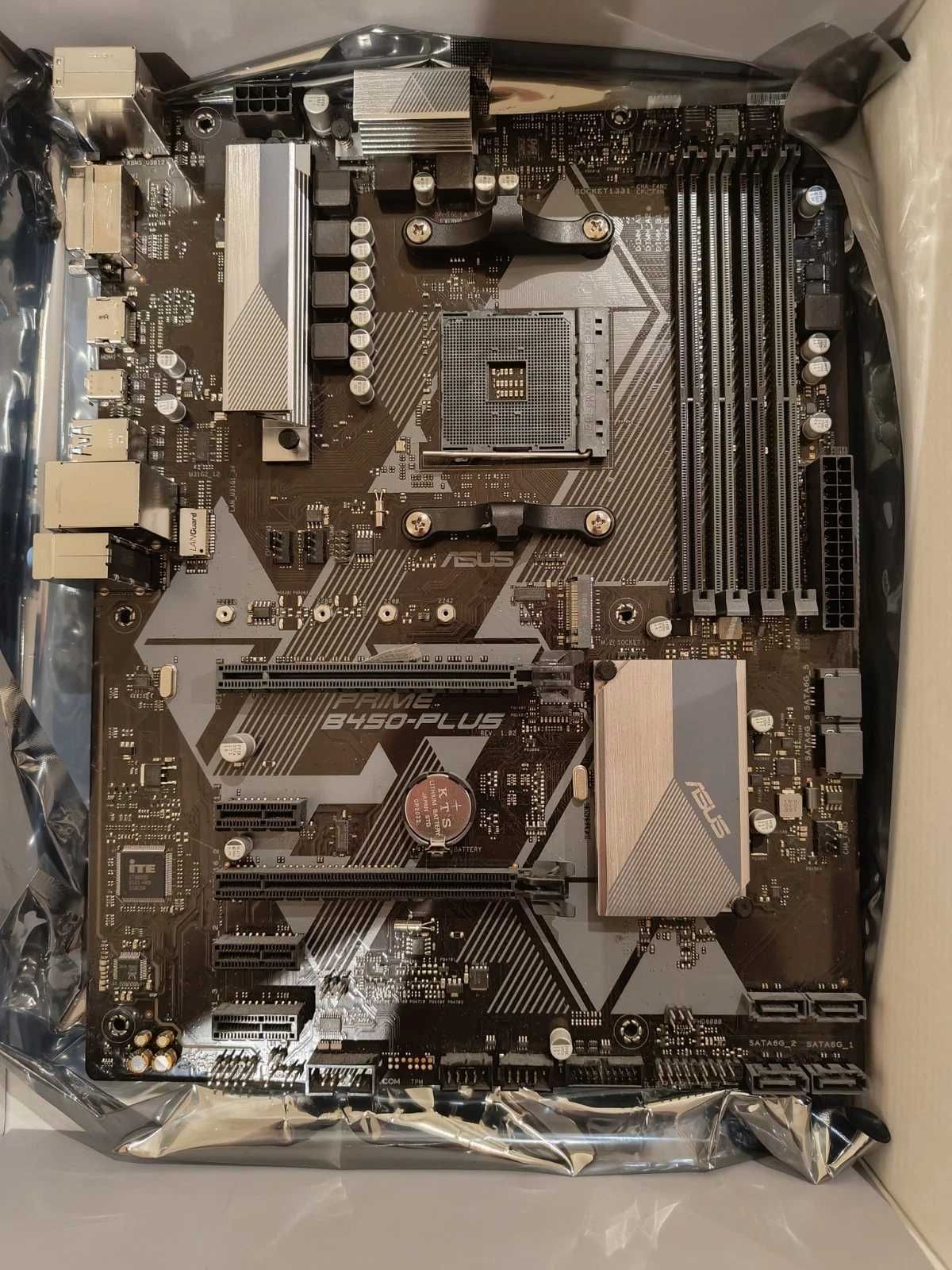 ASUS Prime B450-Plus + AMD Ryzen 5 5500, AM4 , 6 Cores (Up to 4.2GHz)