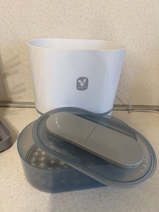 Стерилизатор и сушилник за бебешки принадлежности