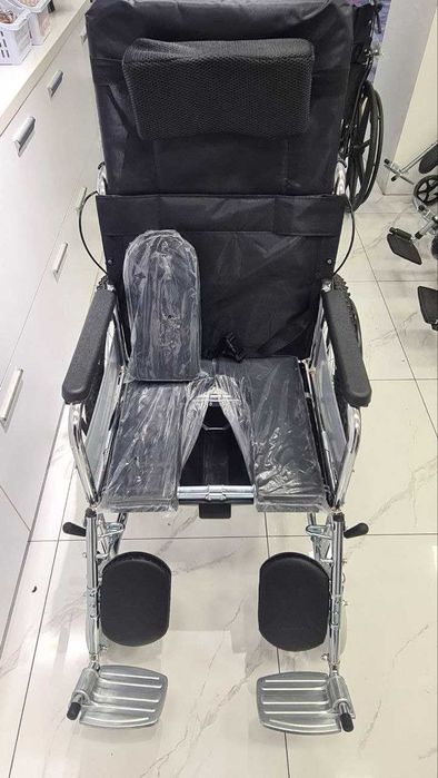 Ногиронлар аравачаси горшок билан