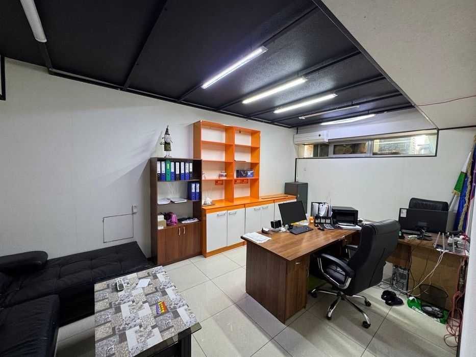 Сдаётся Коммерческое помещение 280 м² 1 этаж 1 линия Паркентский рынок