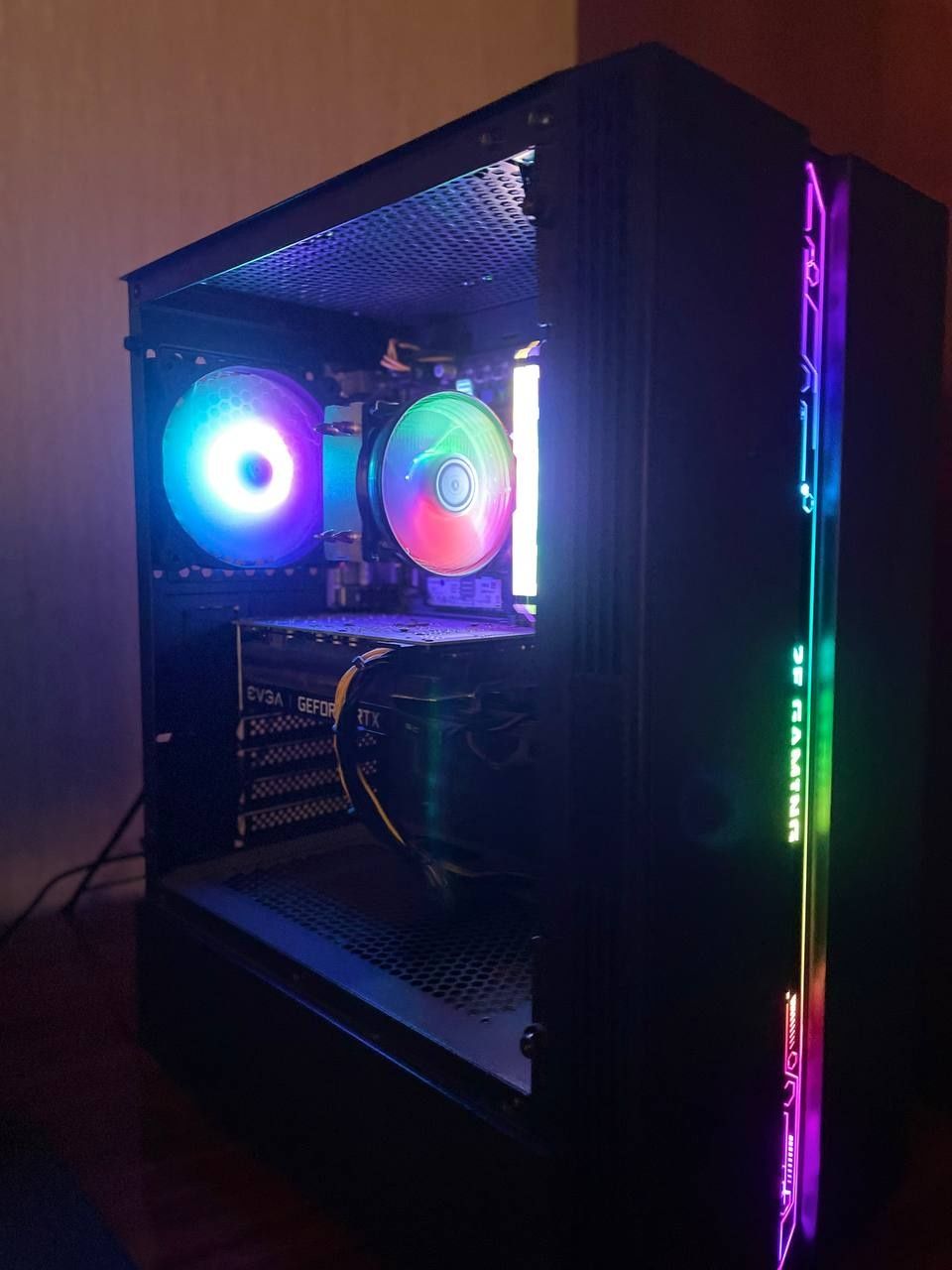Kompyuter case (sistema blok)
I5 12400F 
A100 Cooler 
2x16=32gb