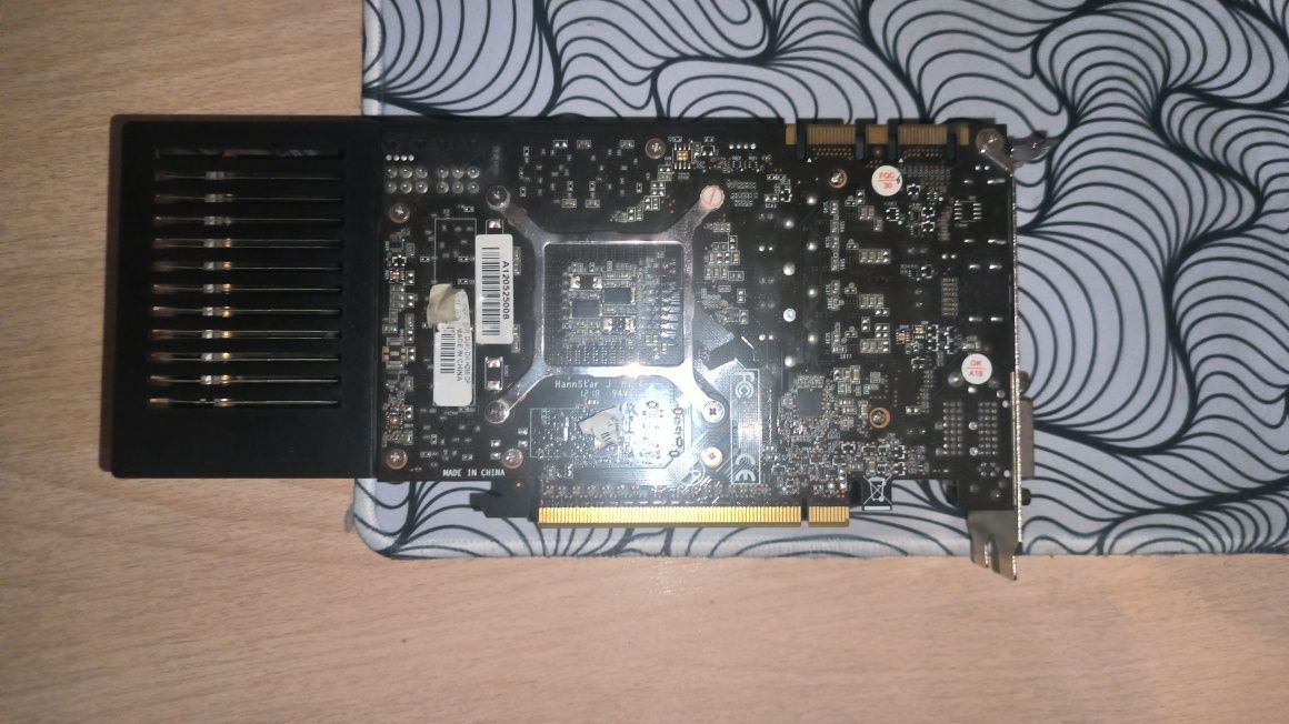 Продаю видеокарту GTX 670 2 gb