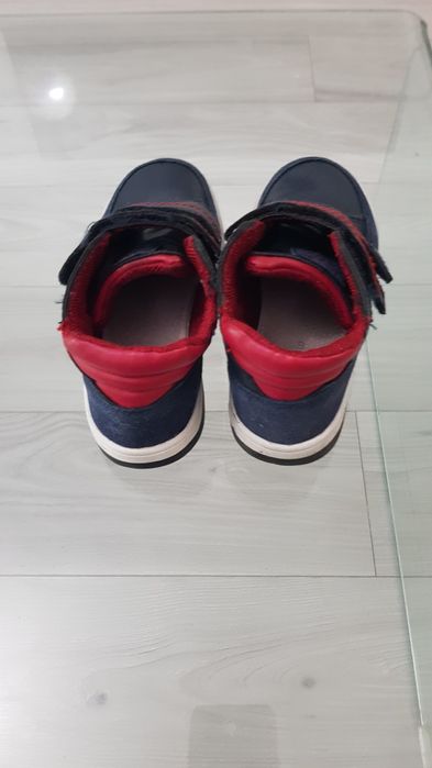 Vand adidasi de baieti nr 29