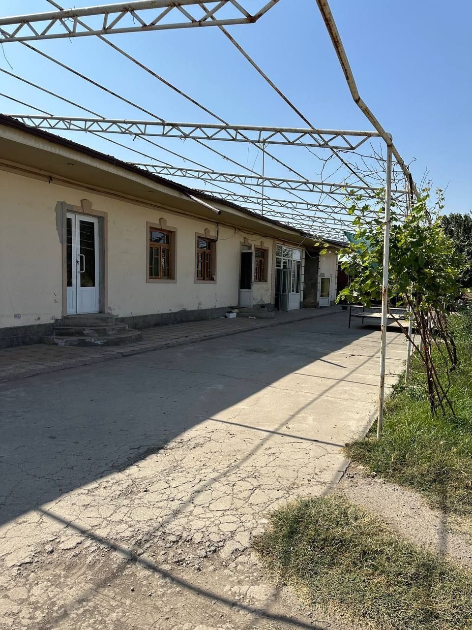 Ер  сотилади 1.4 гектар