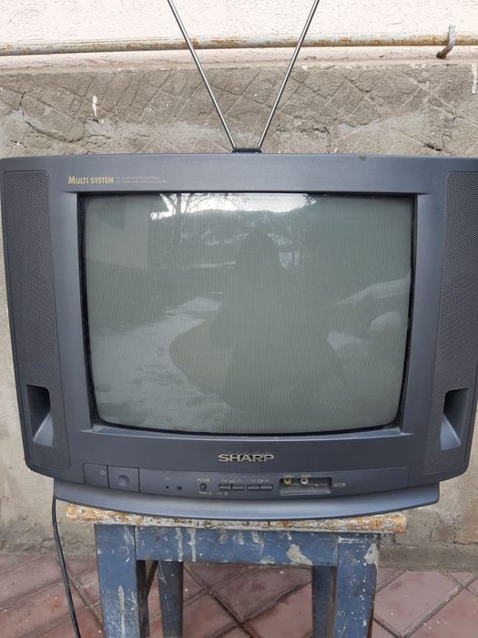 Телевизор Sharp (ЭЛТ)