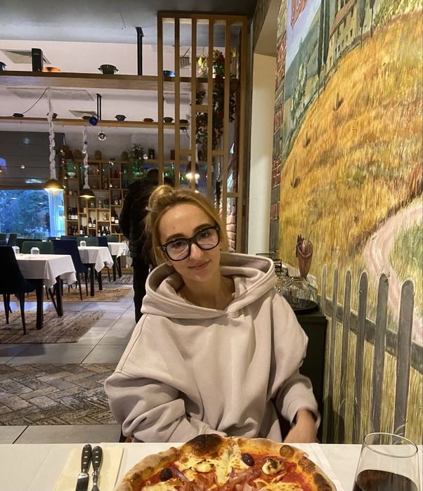 дамски суичър с овърсайз