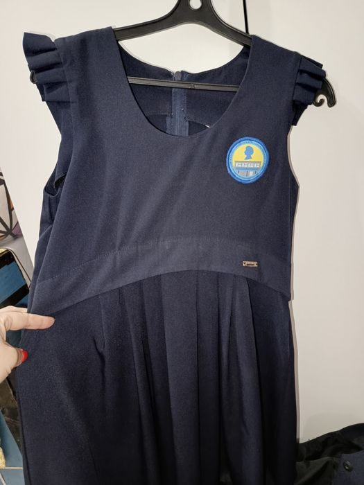 Школьный сарафан и пиджак