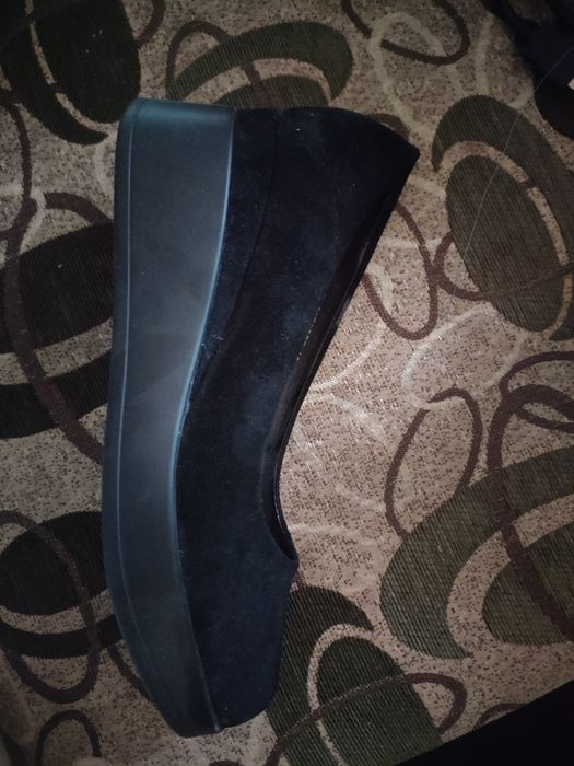 Новые замшевые Туфли