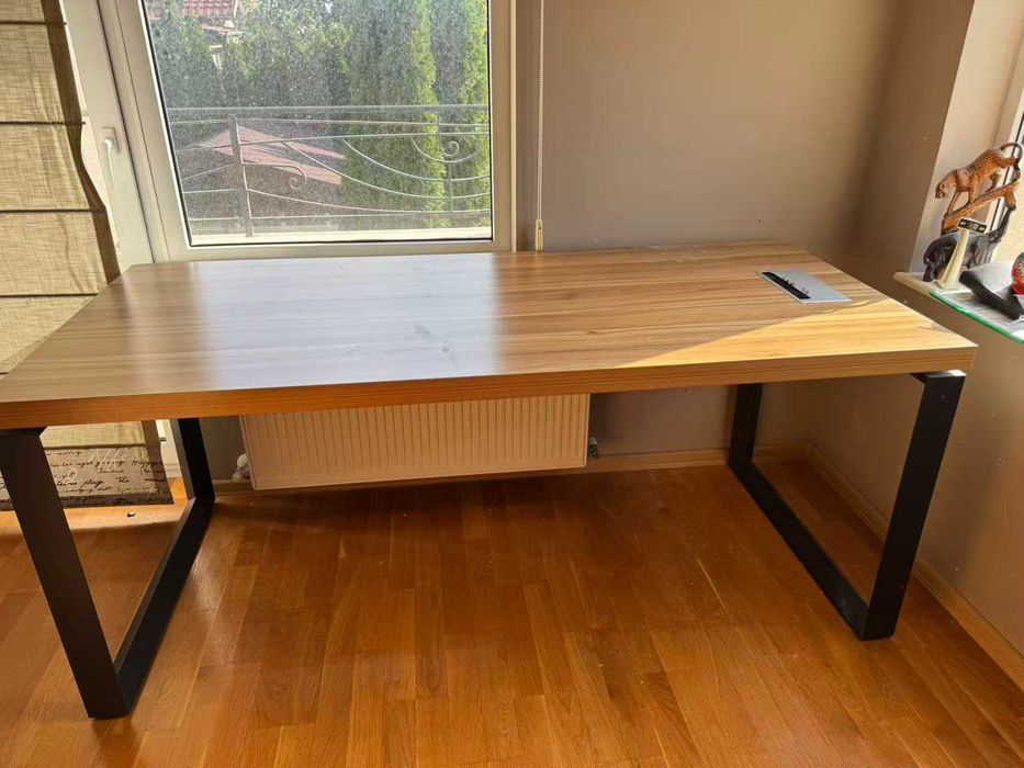 Офис обзавеждане ,шкаф,комод,скрин,секция,бюро от масив