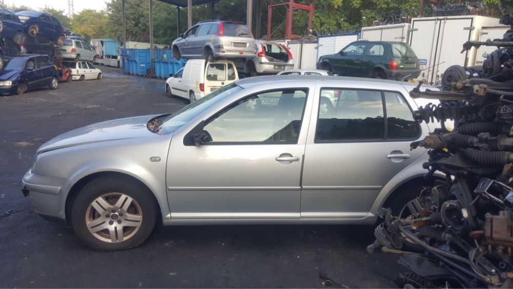 VW Golf4 1.6 16v 2001г. НА ЧАСТИ!