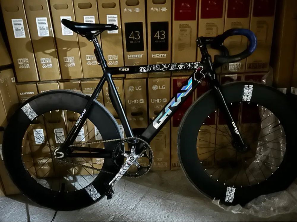 Fixed gear GRAY F10