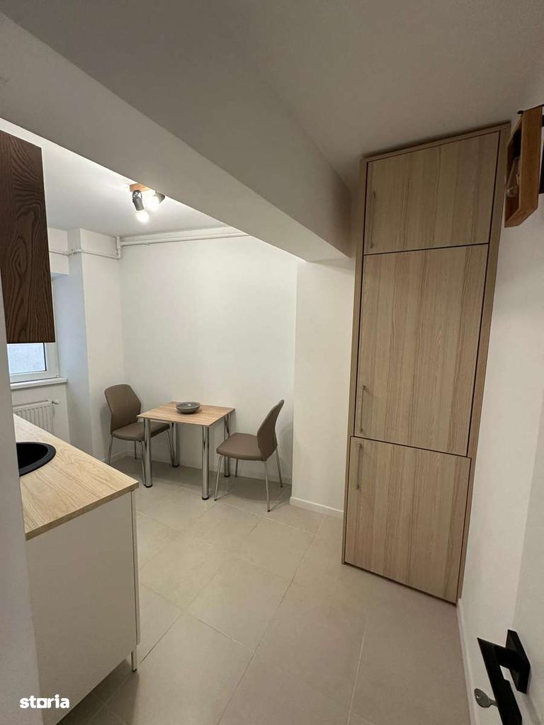 Apartament 2 camere de închiriat, zona Mihalache, aproape de metrou.