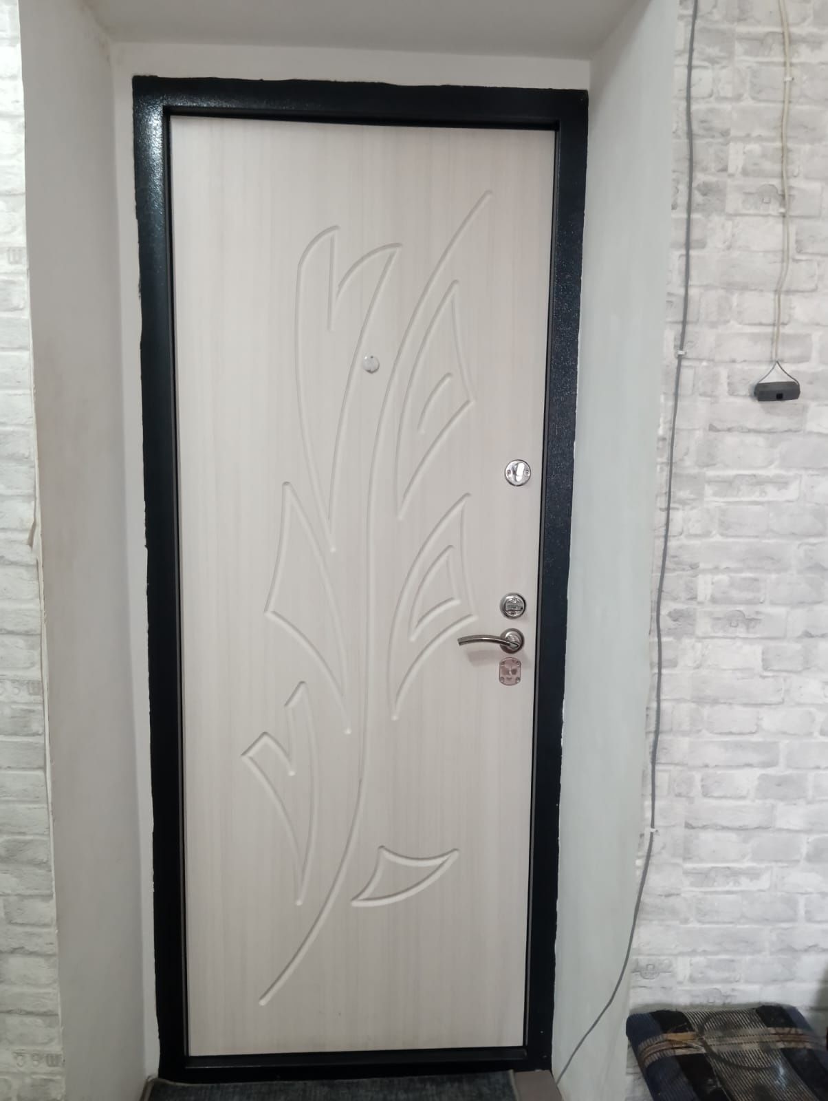 Продам 3 х комнатную в горняцком