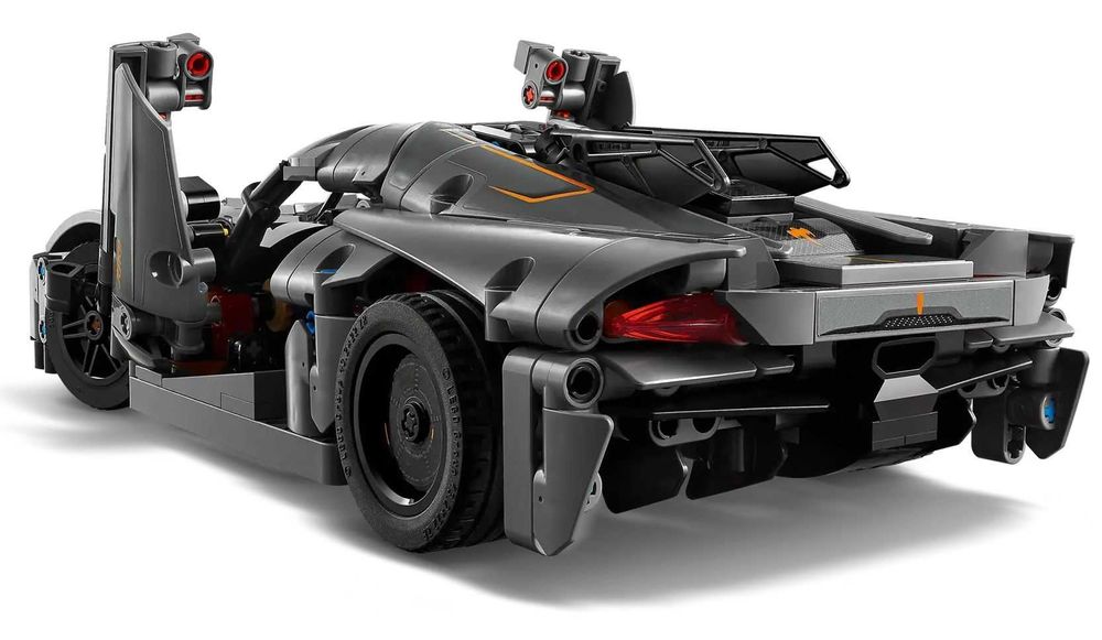 НОВО LEGO Technic 42173 - Сива хиперкола Koenigsegg Jesko