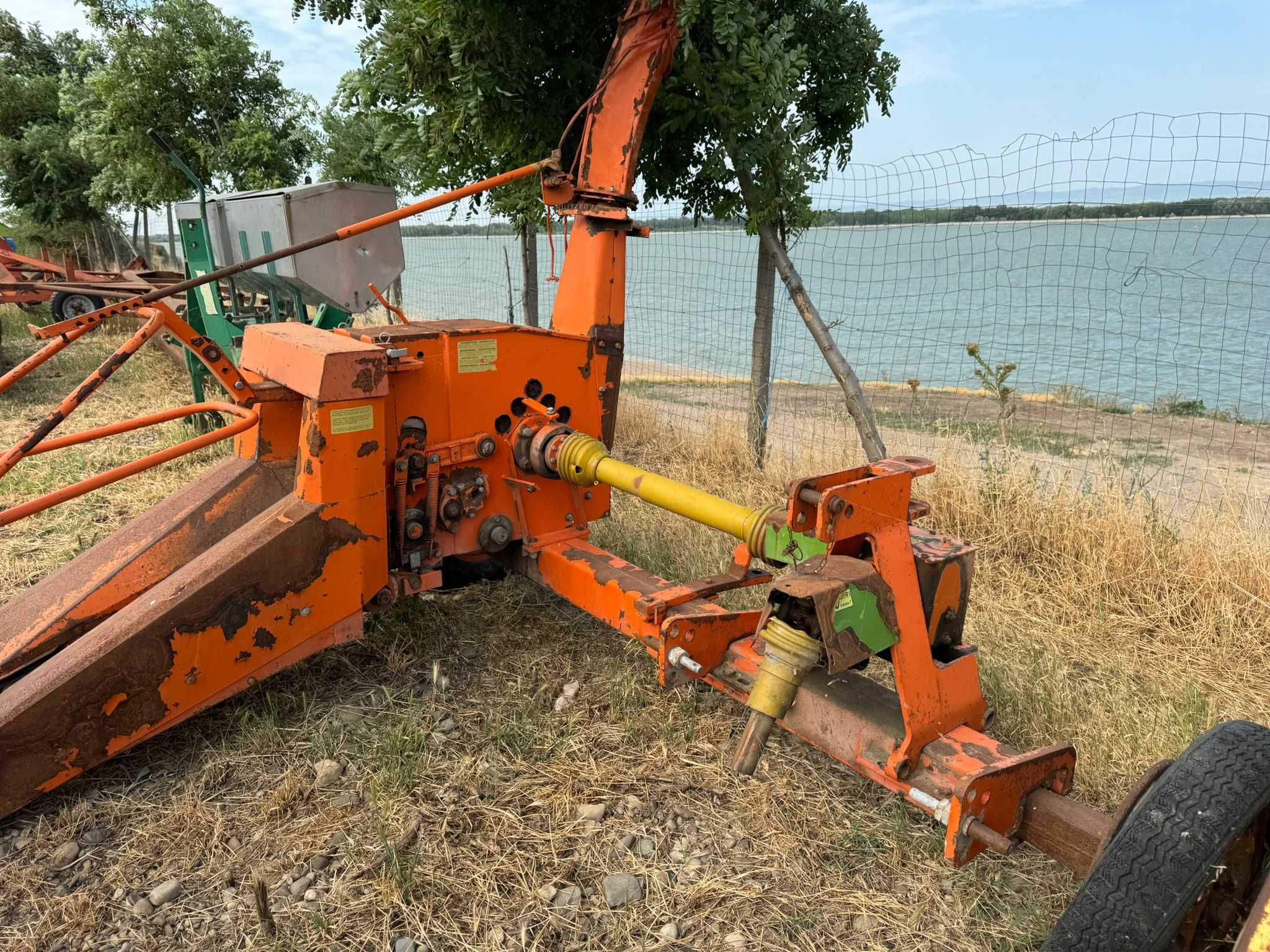 Siloziera Gallignani pentru facut siloz pe 1 rand, la tractor de 45 CP
