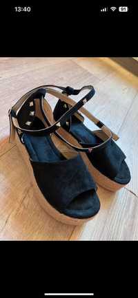 Sandale negre de vara