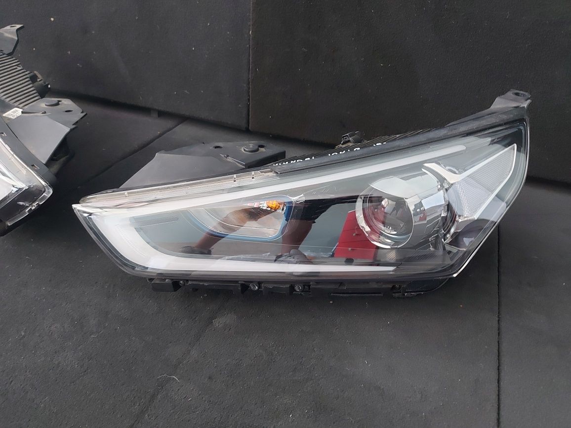 Фарове Hyundai IONIQ 2019г. XENON