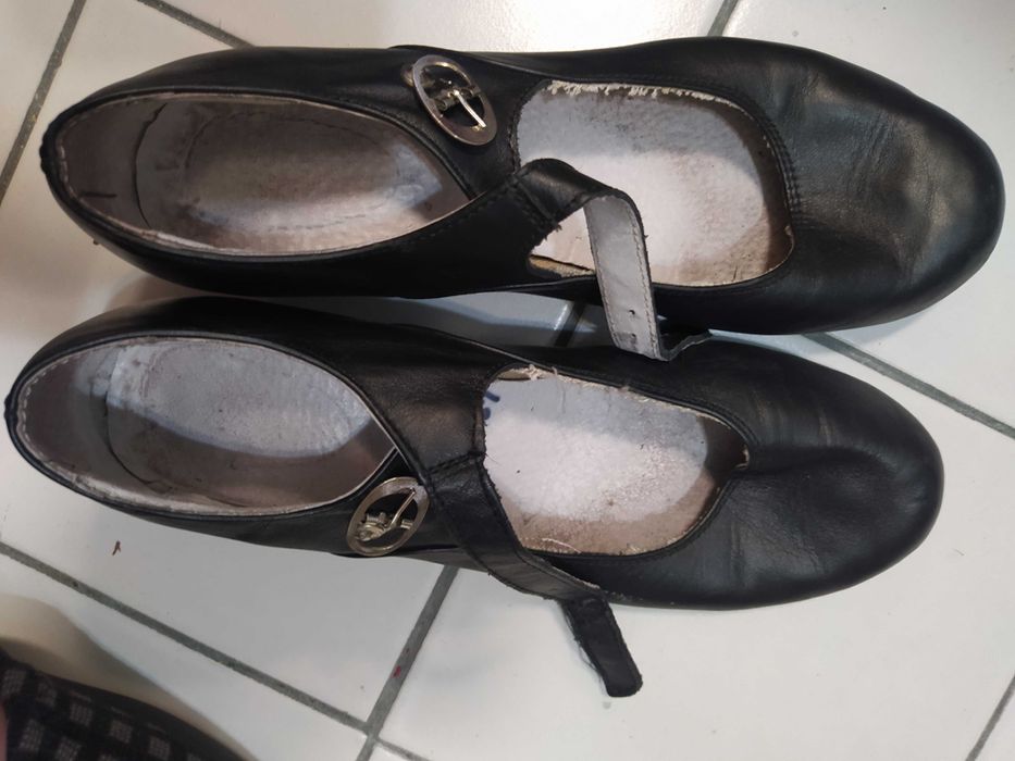 Официални дамски обувки - големи номера