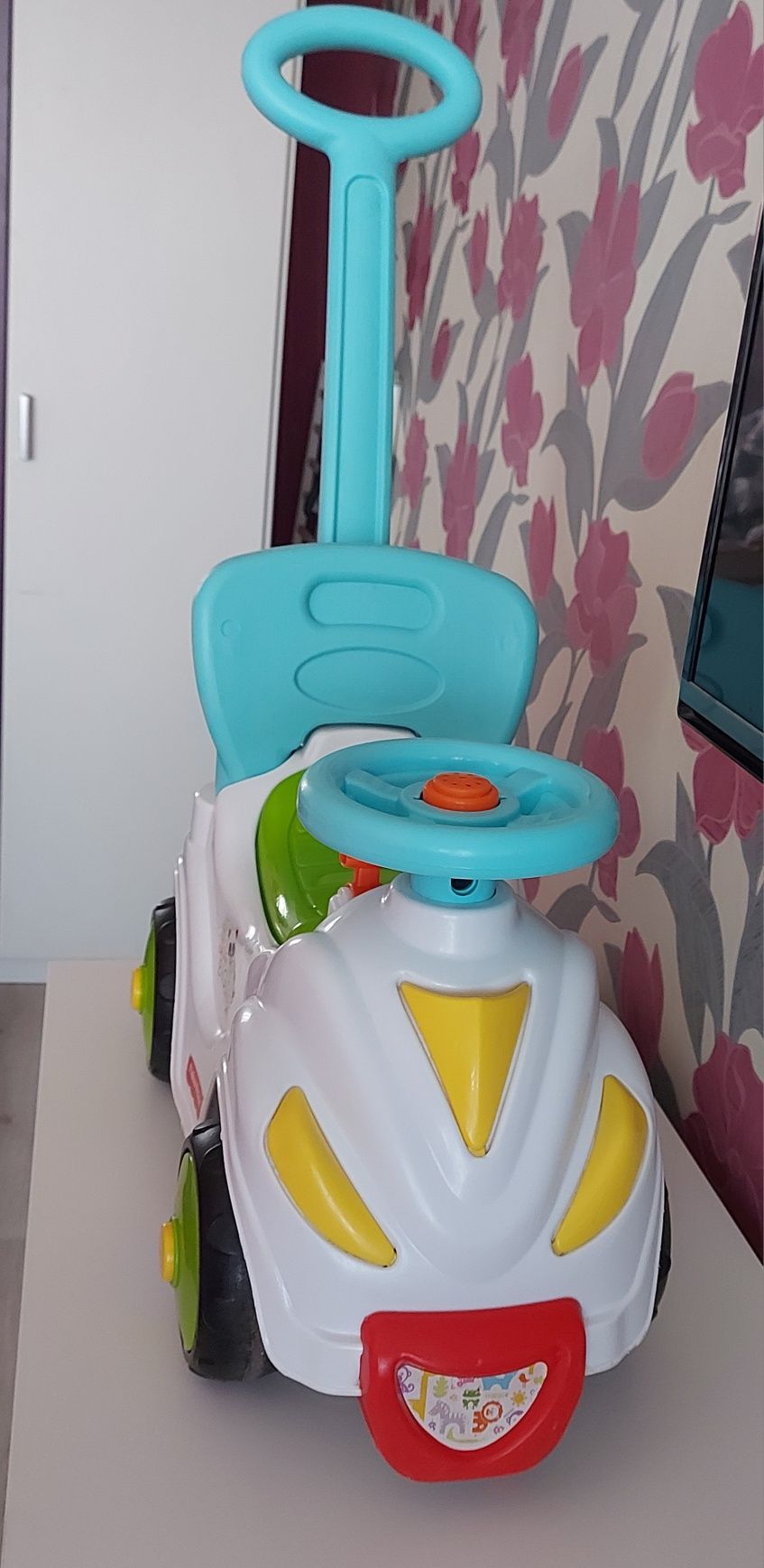 Fisher price кола за бутане 4 в 1