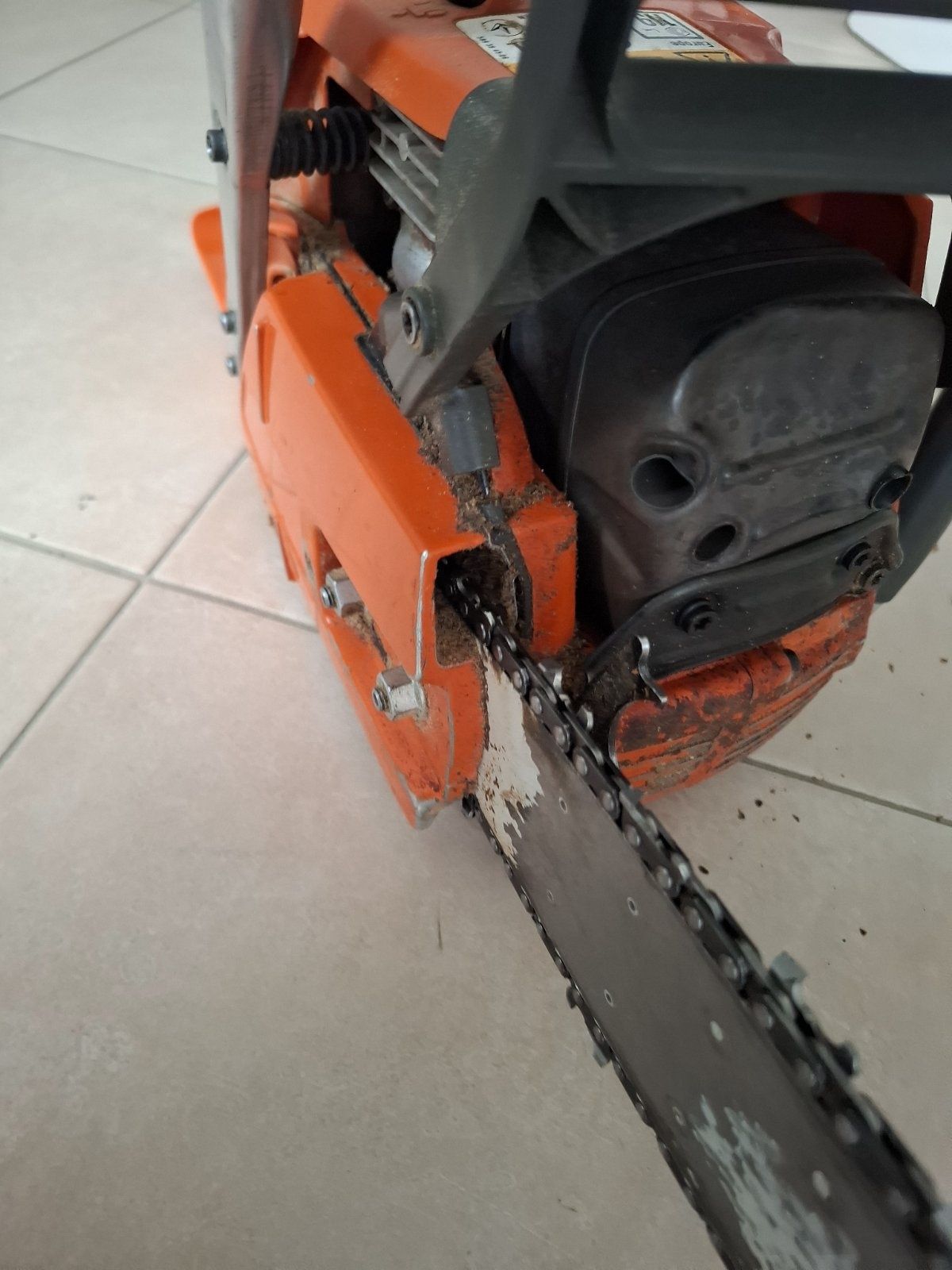 Husqvarna 365 отлична машина.