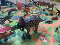 Joc oras dinozauri
