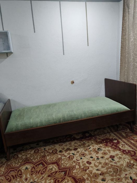 Продам  кровать матрас пружина - 15000б/у