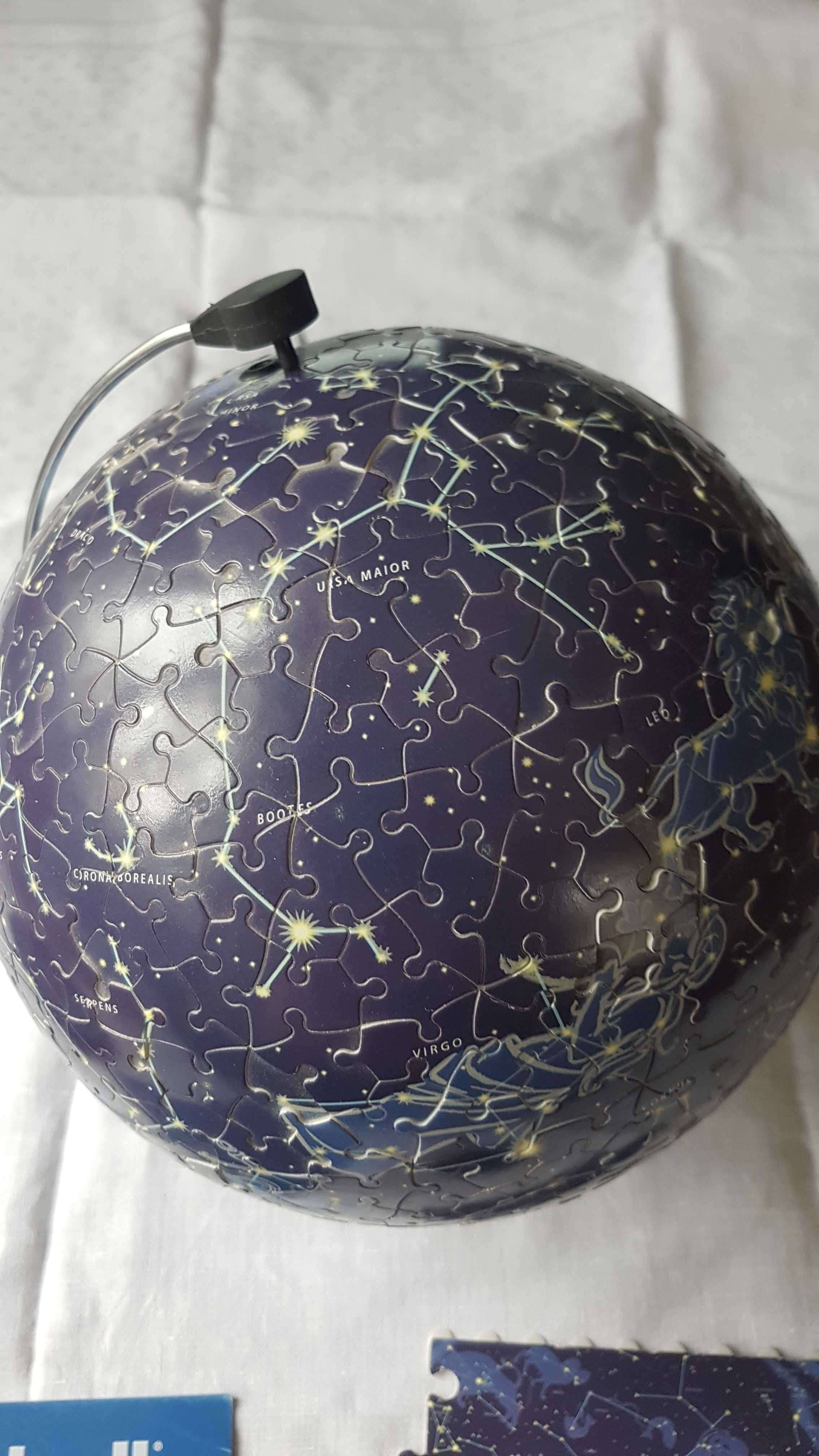 puzzleBALL  globul astronomic. Astri sunt fosforiscenti