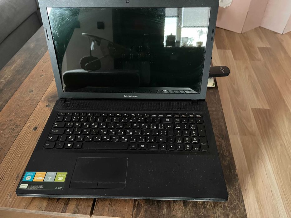 Lenovo G505 лаптоп + подарък чанта
