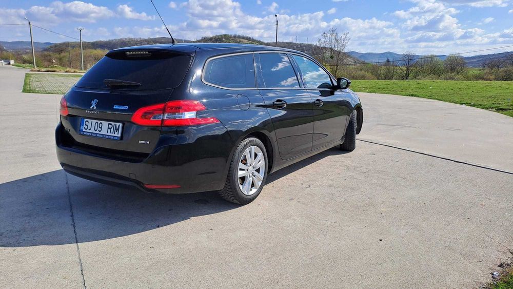 Vând Peugeot 308 1.6 BlueHDI . An 2015 EURO 6