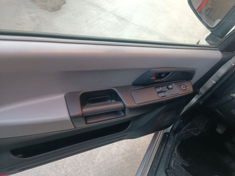 Mitsubishi pajero pinin