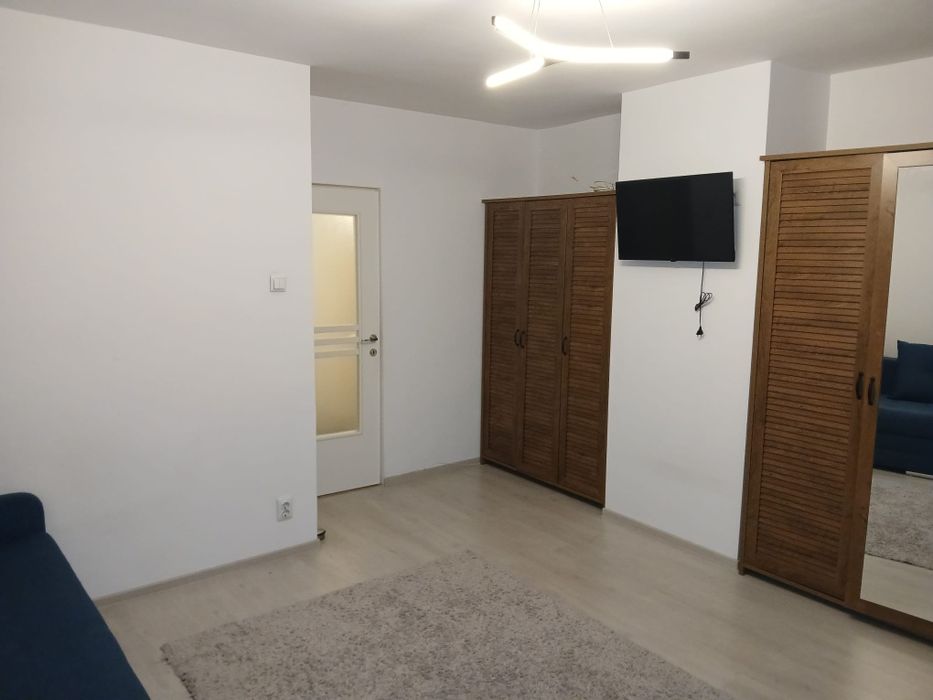 PF închiriez apartament 1 camera