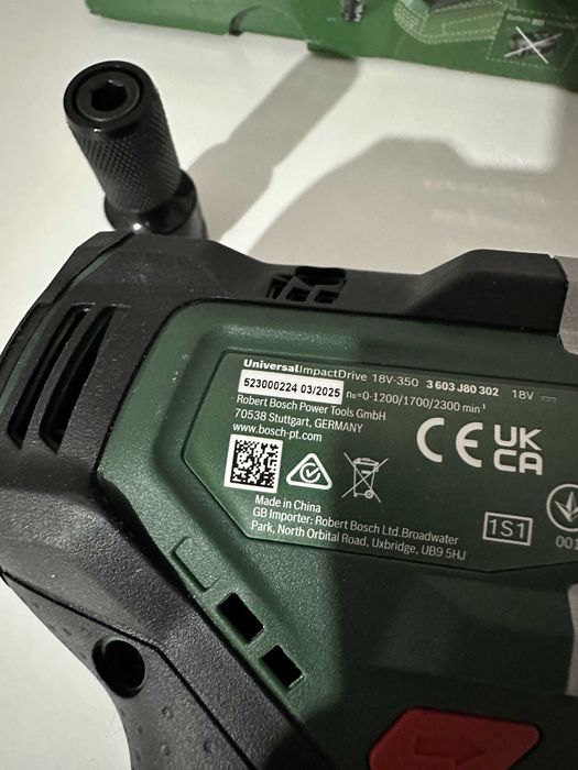 Bosch UniversalImpactDrive 18V-350 - Masina de insurubat cu impact