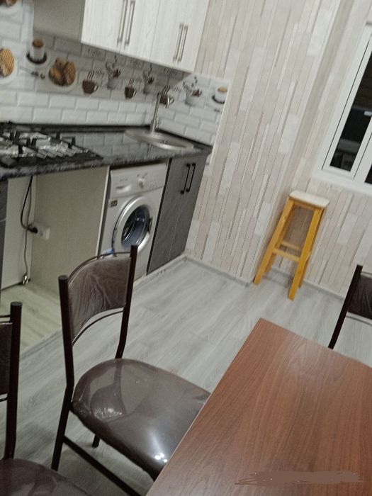 Срочно! Продается квартира 3/6/10 Новза