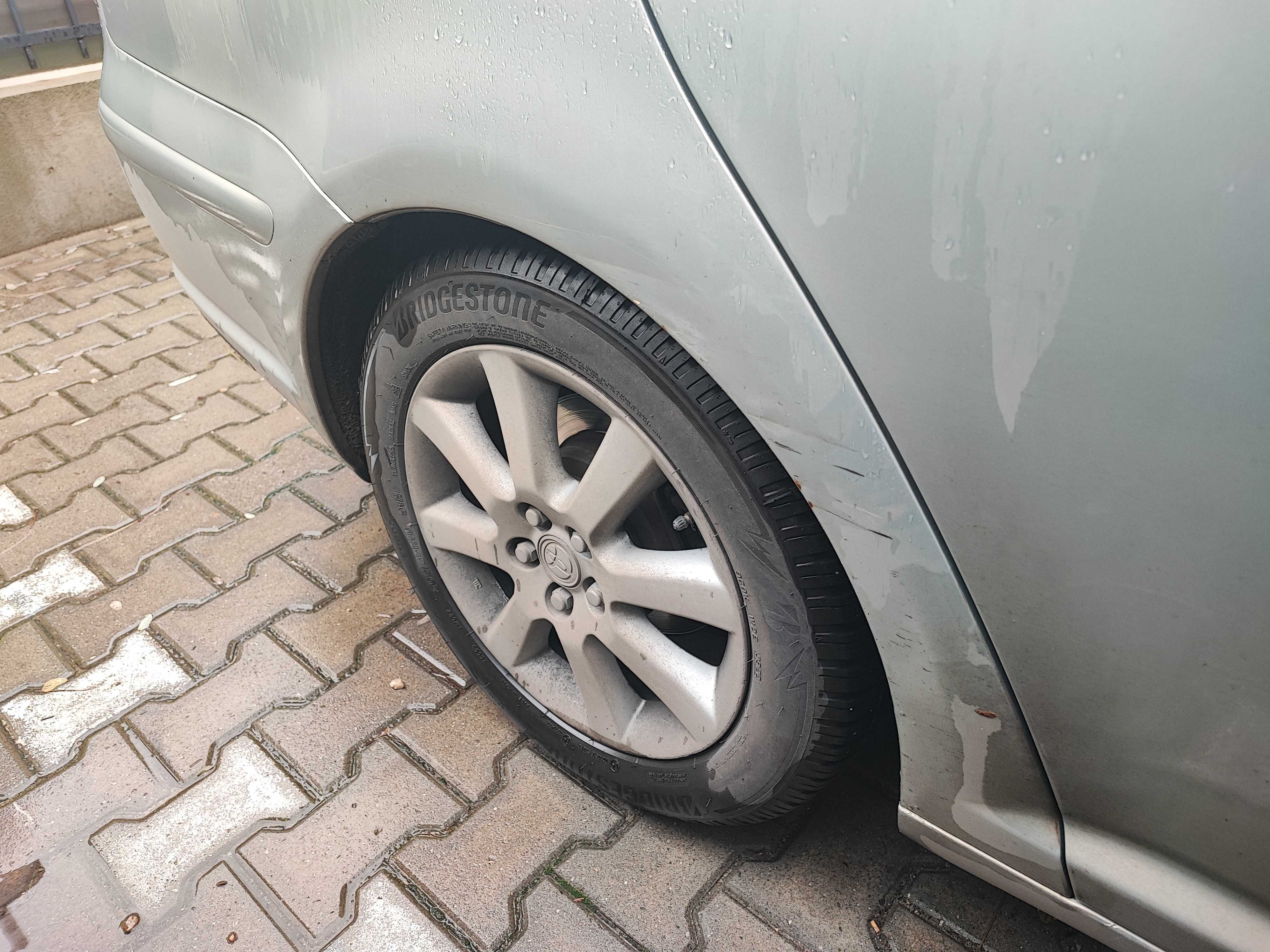 Toyota Avensis T25 1.8 VVTi