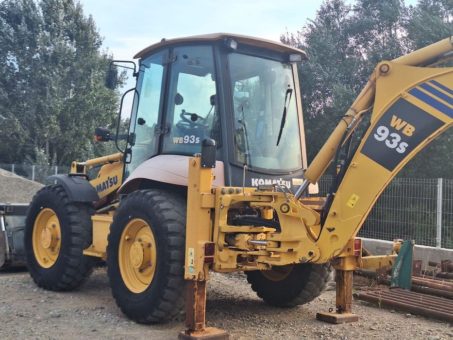 Buldoexcavator komatsu