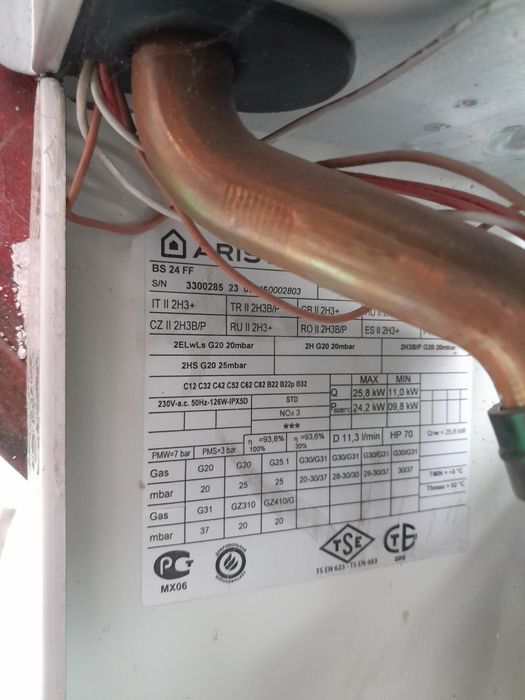 Vând centrală Ariston BS24 ff