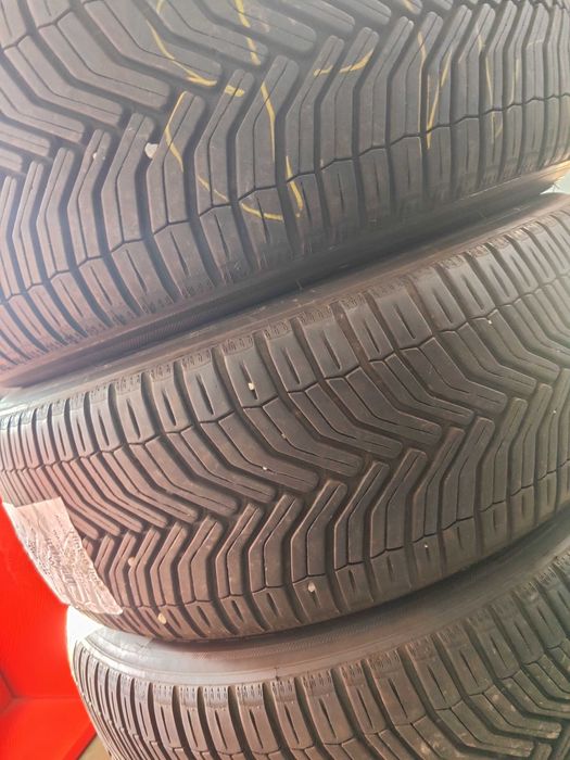 4бр.зимни гуми 235/60/18 Michelin