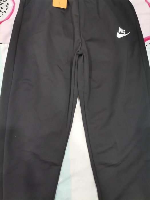 Продам трико спортивное на мальчика