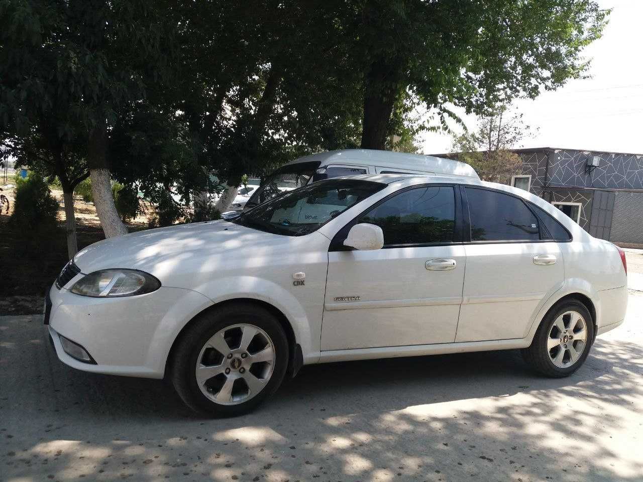 Chevrolet Jentra