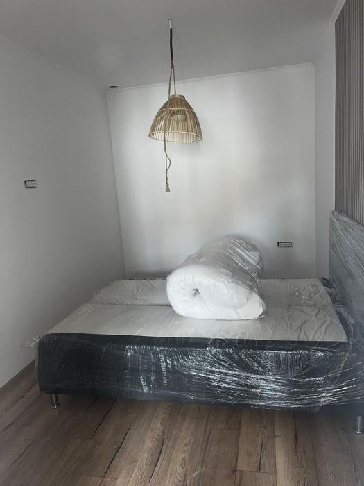 Apartament 3 camere la casa