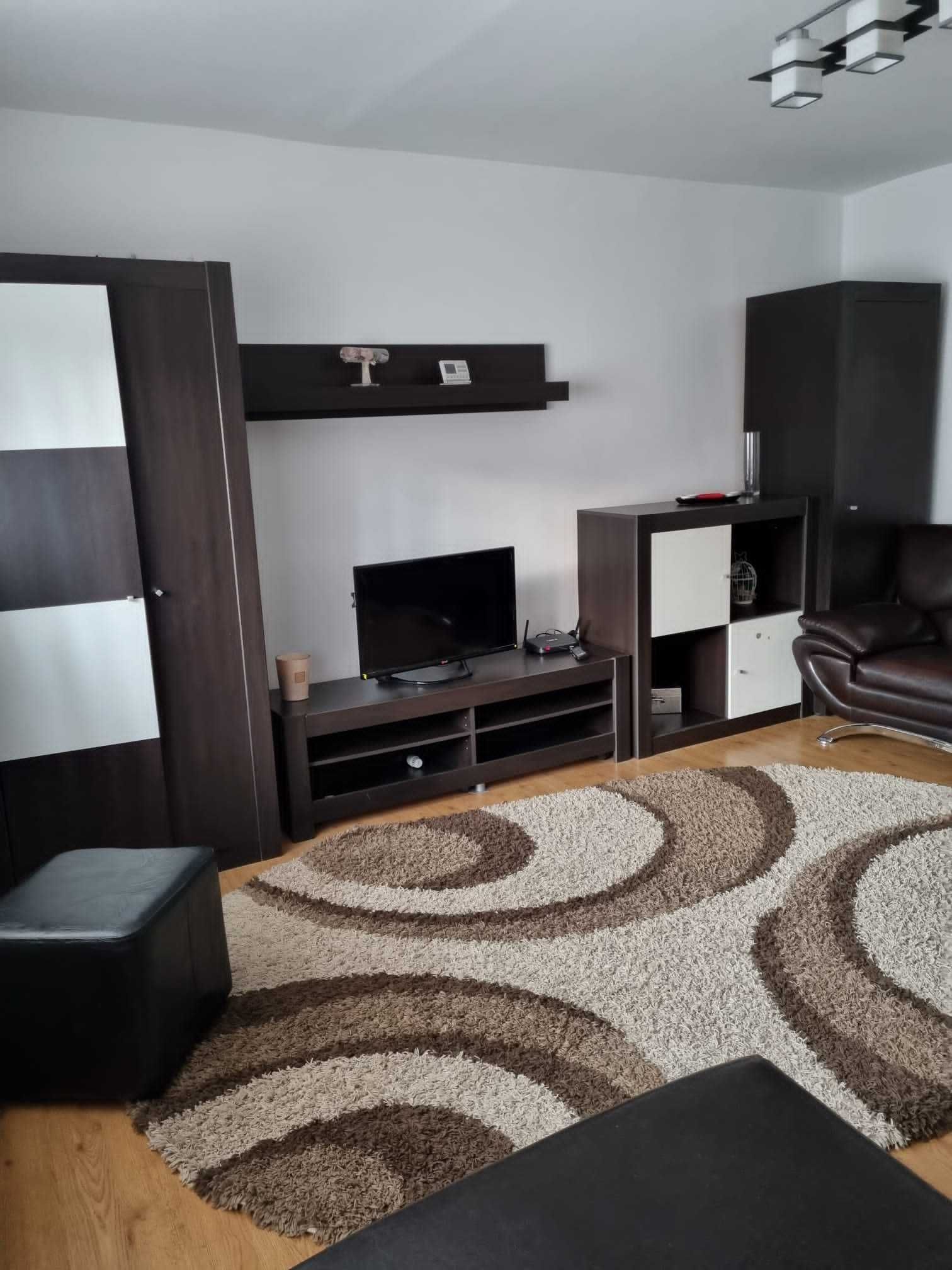 Apartament de inchiriat