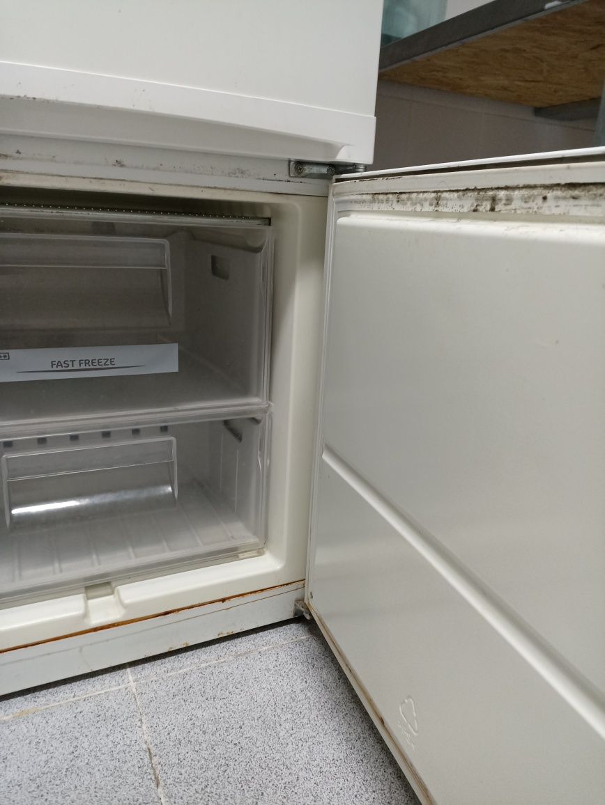 Холодильник Занусси