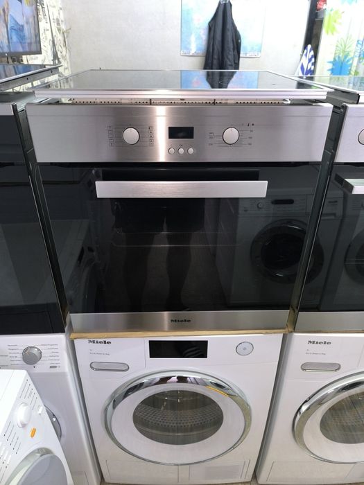 Фурна с индукционен плот Miele H2463B