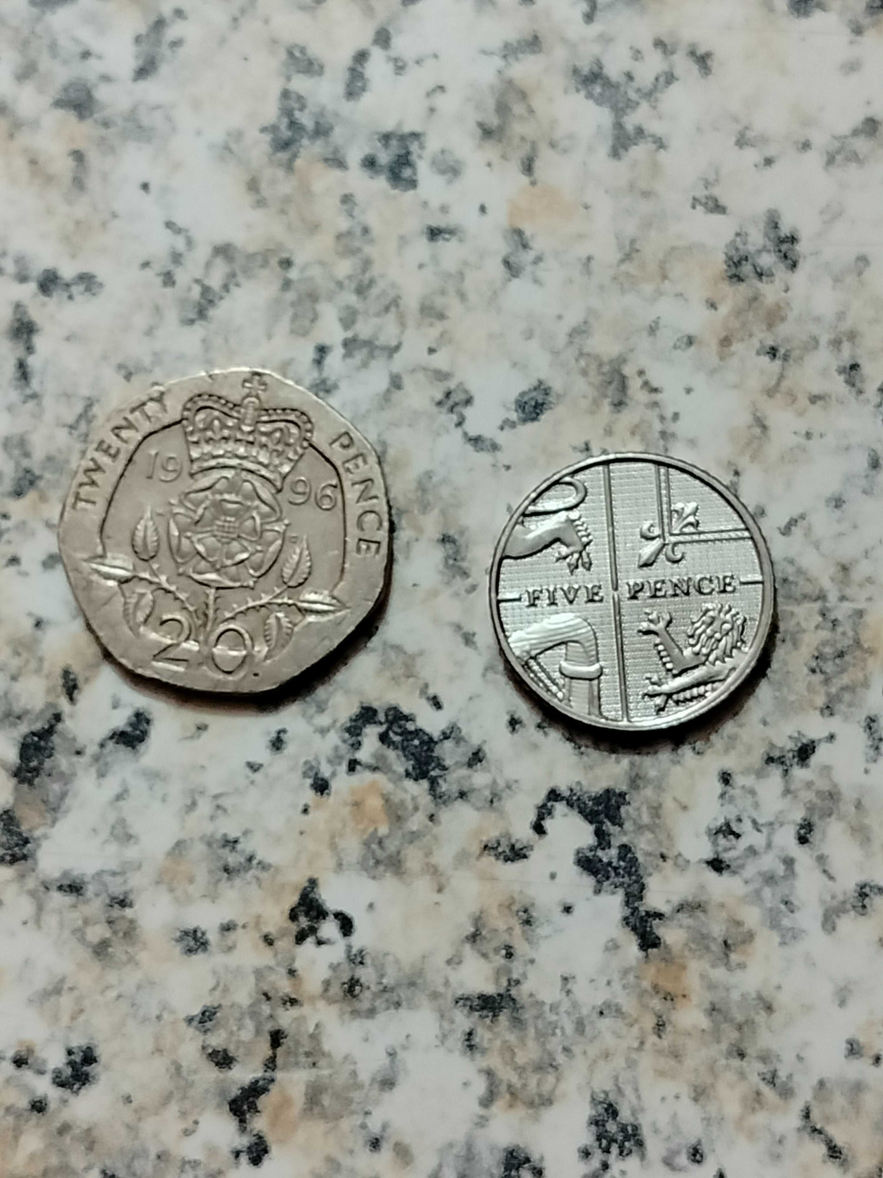 Елизабет II Лот монети: 20 пенса 1996 + 5 пенса Великобритания 2012