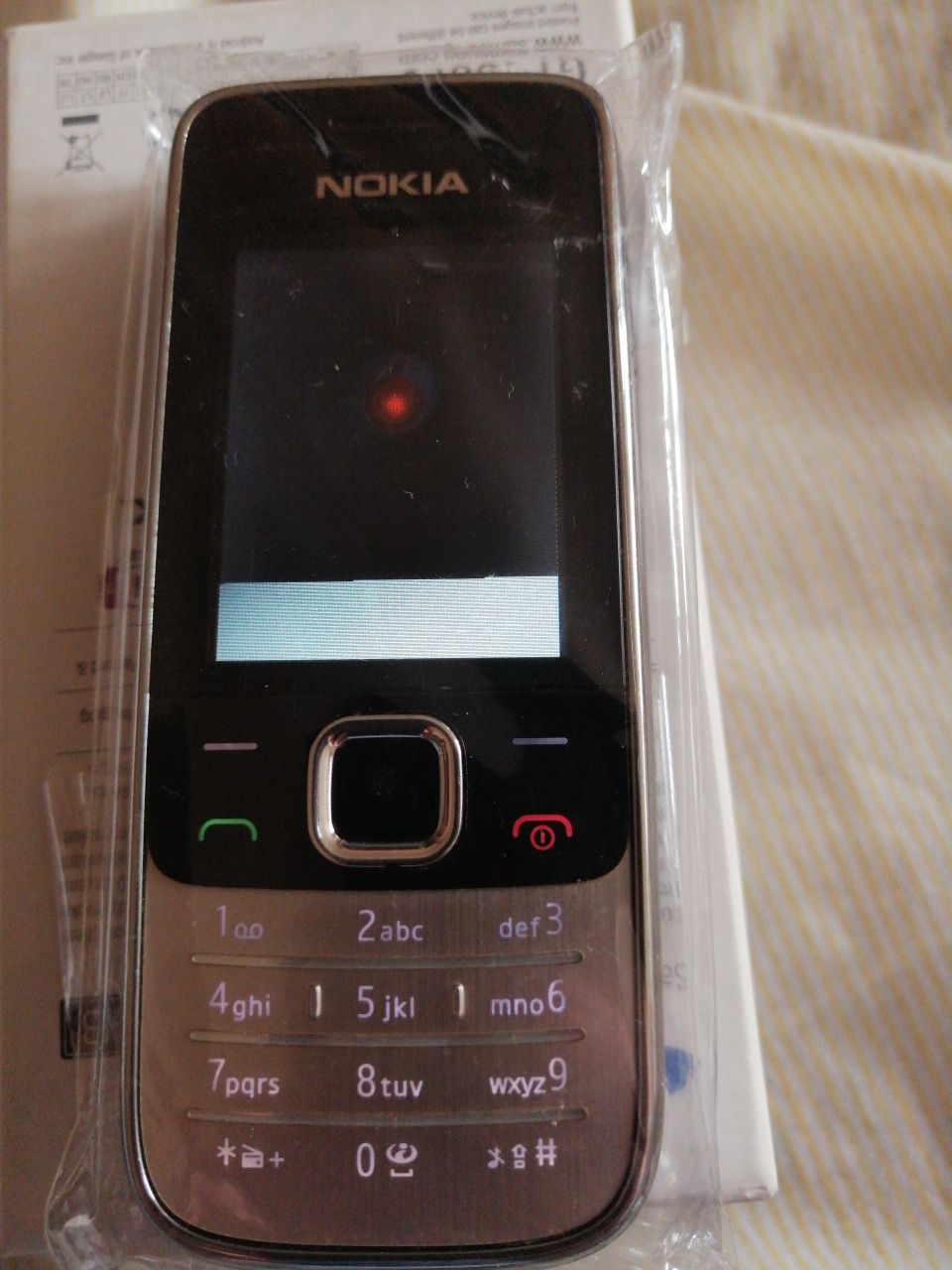 Nokia 2700 c_c slide